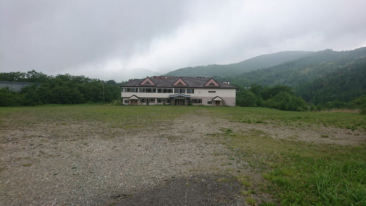 ロケ地 某廃墟と開けた自然 ご紹介 19年6月現在 コスプレ歓迎旅館 石川荘 ロケ地 某廃墟と開けた自然 ご紹介 19年6月現在 コスプレ歓迎旅館 石川荘