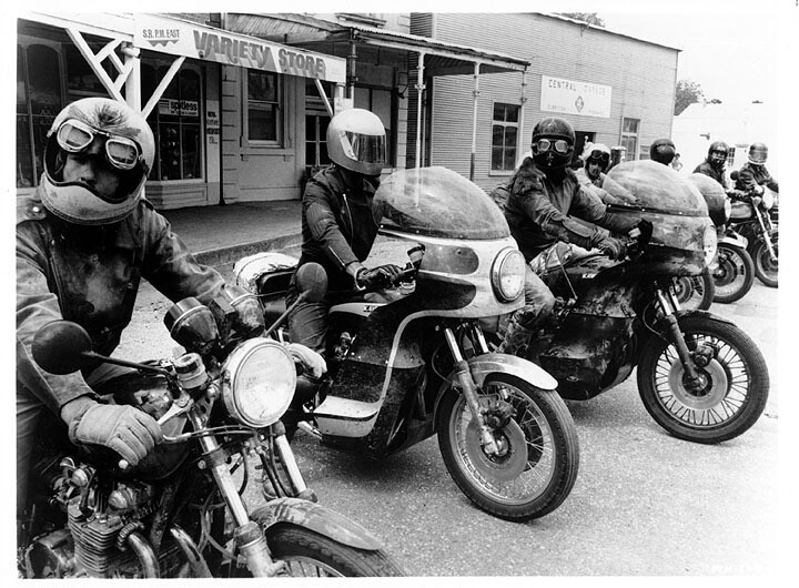 【稀少】映画　栄光のライダー　B2ポスター　スティーブマックイーン 稀少】映画 栄光のライダー B2ポスター スティーブマックイーン