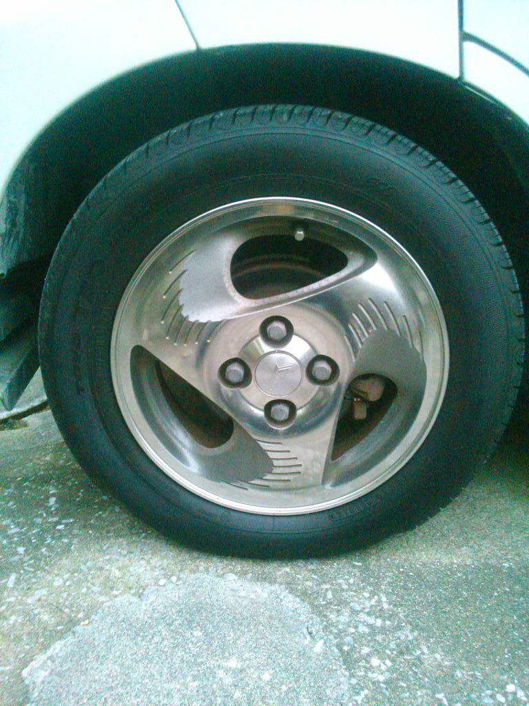 尾崎豊 疑惑の死の真相 沖縄宝島 掲載 中古車販売 H12年式アトレー 車検付