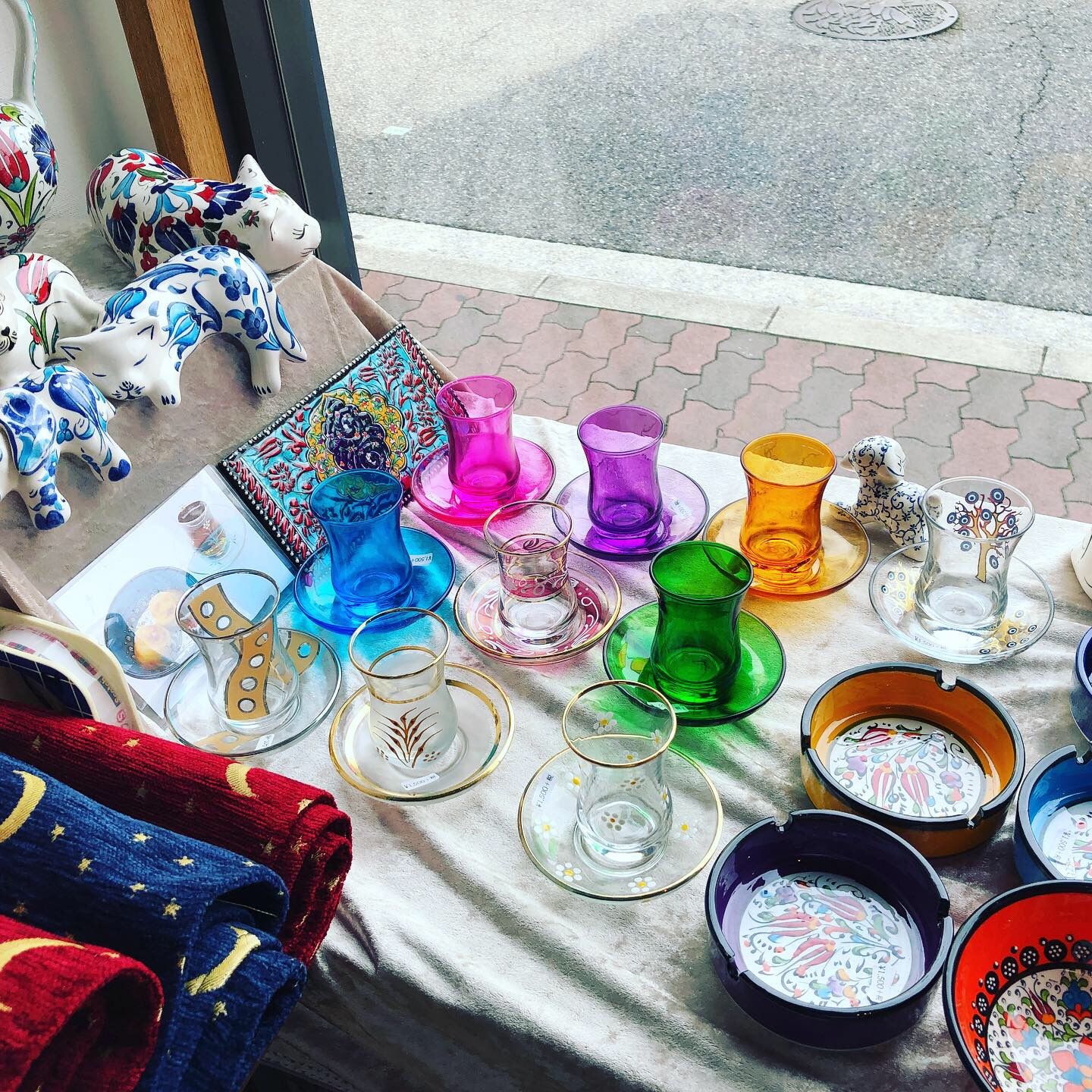 DAD8D8D3-B702-41A4-845D-EBF2F4386E02