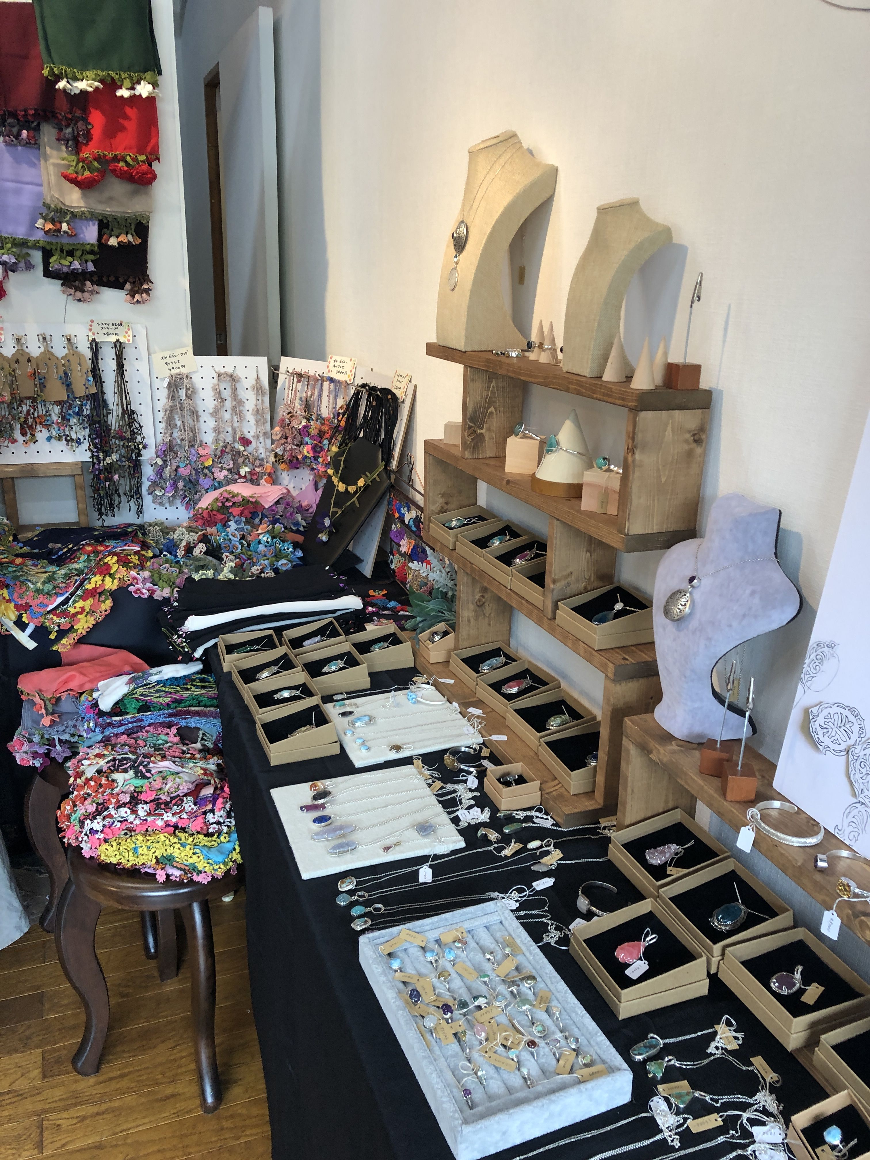 D111673E-758F-4854-9E34-6E8A287E9413