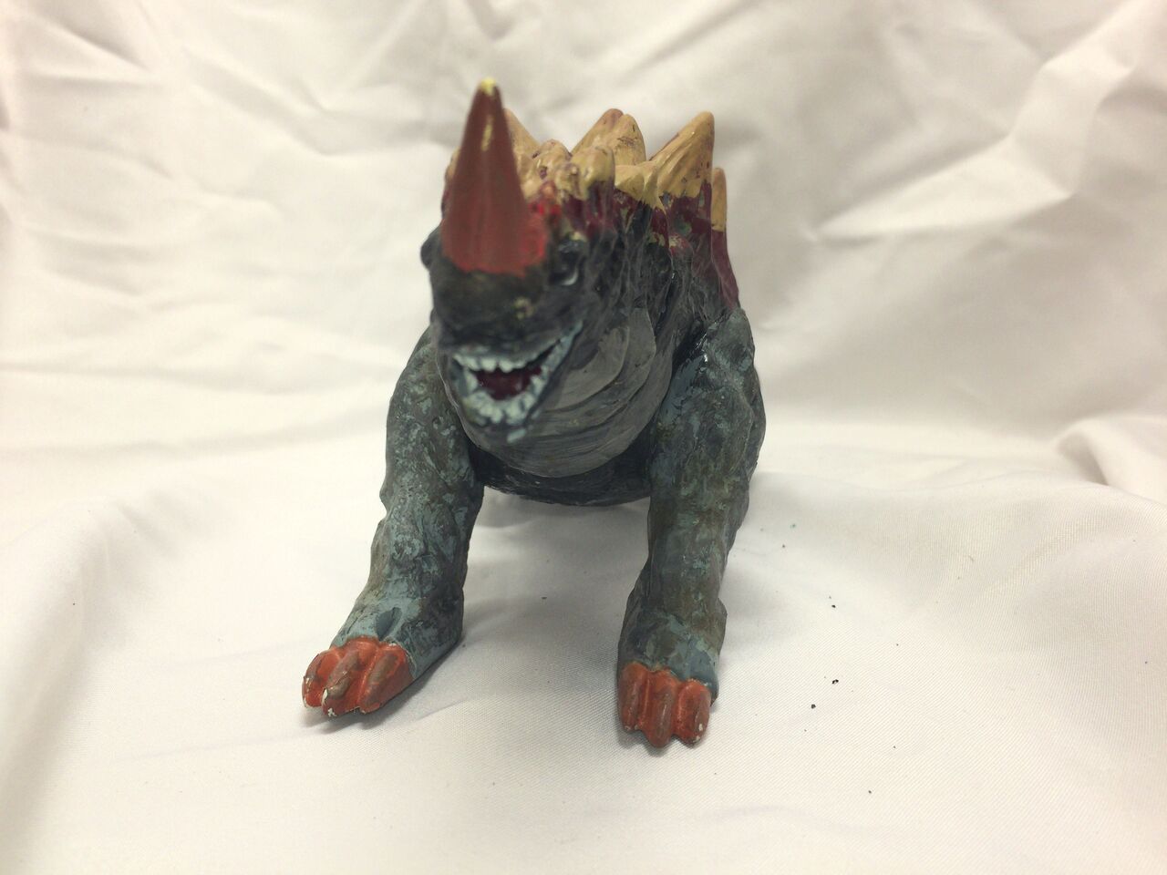 フィギュアカスタム_078_岩石怪獣ガクマα : 黄昏ホライズン
