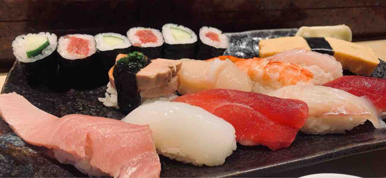 大山川越街道沿い すし処 さとう 昼に寿司が食べたきゃココへ行け 満足ランチ握りを堪能 ぶんぶくたぬこの板橋調査報告書 大山川越街道沿い すし処 さとう 昼に寿司が食べたきゃココへ行け 満足ランチ握りを堪能 ぶんぶくたぬこの板橋調査報告書