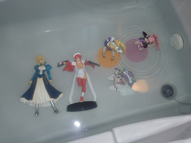 フィギュアの掃除２ 痛部屋 いたべや