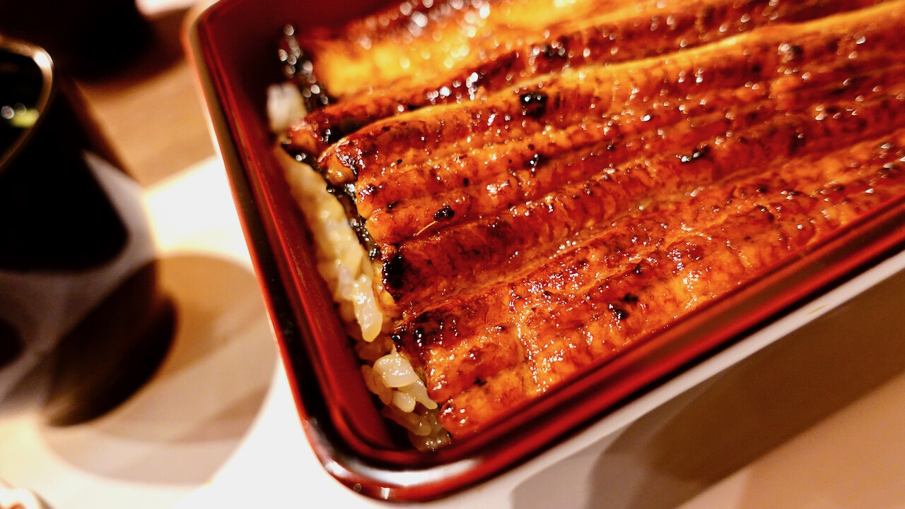 静岡うなぎ竹屋＠竹橋(神田錦町) 三島からやって来た : journaux 出挙