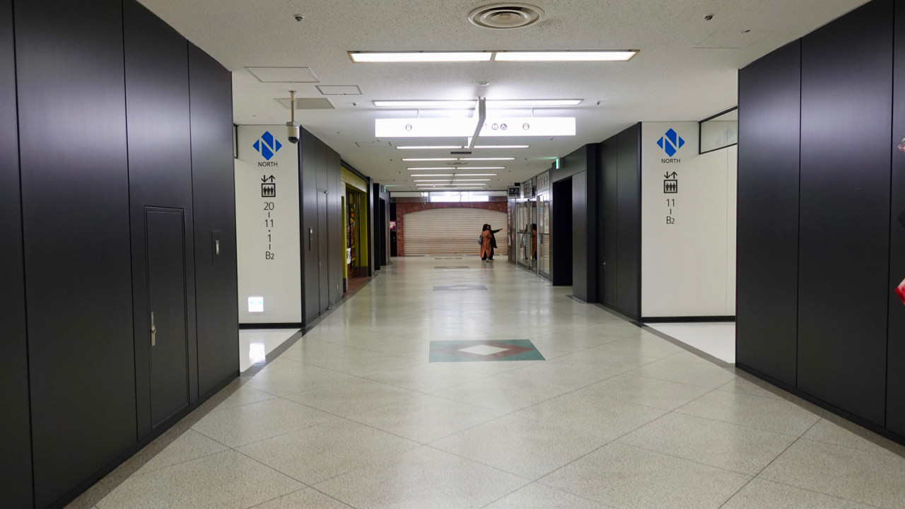 有楽町ワイン倶楽部 電気ビル地下 有楽町一丁目 ワインショップ併設のビストロ Journaux 出挙 親力親為