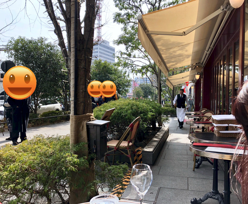 ブラッスリー ヴィロン 丸の内店 Brasserie Viron Tokia一階 丸ノ内二丁目 やせ我慢でもテラス席 Journaux 出挙 親力親為 ブラッスリー ヴィロン 丸の内店 Brasserie Viron Tokia一階 丸ノ内二丁目 やせ我慢でもテラス席 Journaux 出挙 親力親為