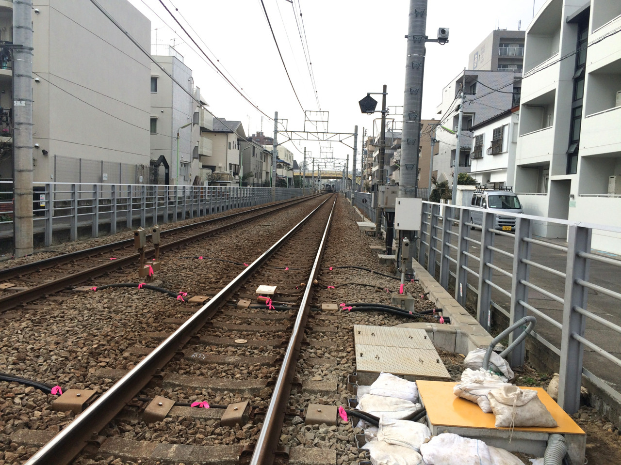 レヴェイヨン 尾山台三丁目 流れ流れて行き着く先は バスの旅 Journaux 出挙 親力親為