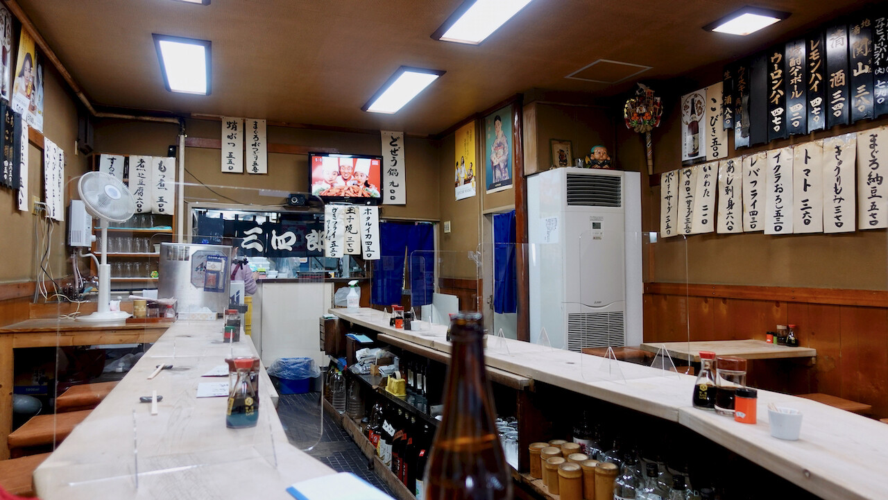 三四郎 錦糸町 江東橋三丁目 老舗のモツはひと味違う Journaux 出挙 親力親為