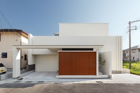 ビルトインガレージのある家 外観完成 板井敏建築設計室のブログ ビルトインガレージのある家 外観完成 板井敏建築設計室のブログ