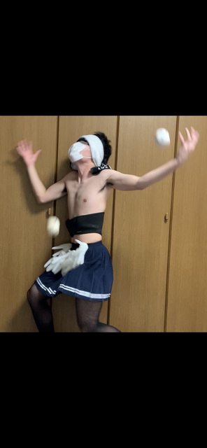 49wPwvYl