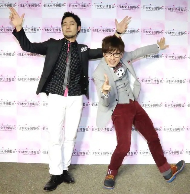 d1e6e569-1da5-4b74-a5a8-ee48e6805e35