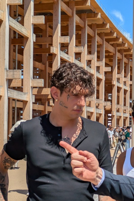 Achille Lauro ad Osaka2