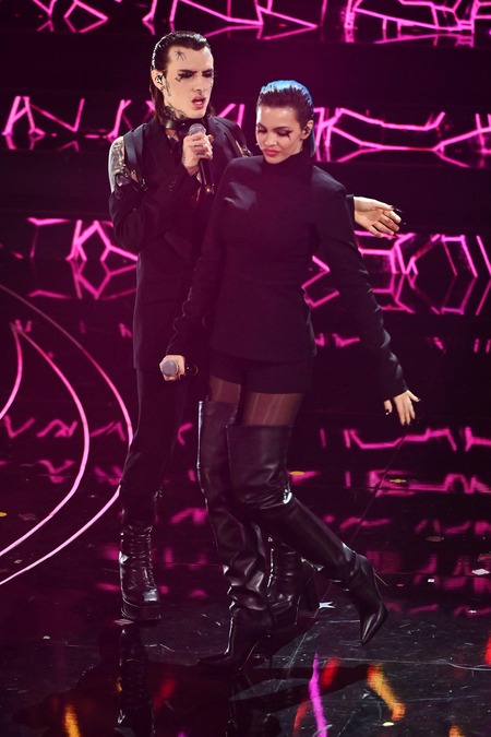 Rosa Chemical-Rose Villain