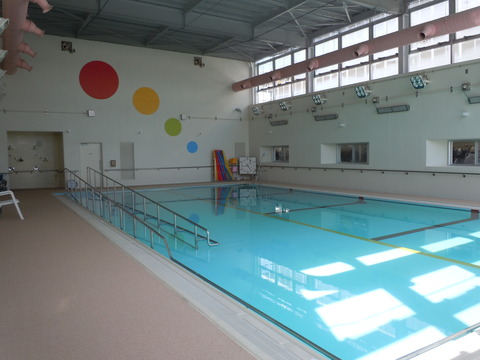 温水プール　差替え