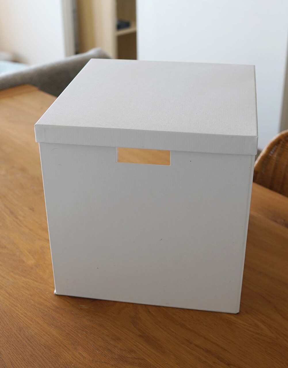 Ikeaの収納ボックスで配線隠し 空カフェ ゆる猫との暮らし Powered By ライブドアブログ Ikeaの収納ボックスで配線隠し 空カフェ ゆる猫との暮らし Powered By ライブドアブログ