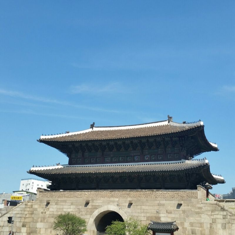 東大門卸市場でスニーカー購入した 韓国語下手でもケンチャナヨ いちこ見聞録