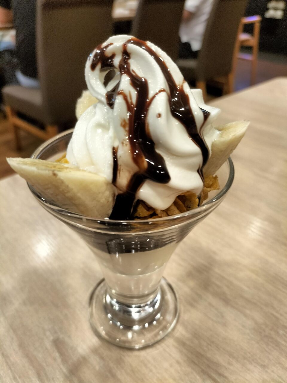 バナナサンデー ガスト チョコバナナサンデー itienのべつばらblog