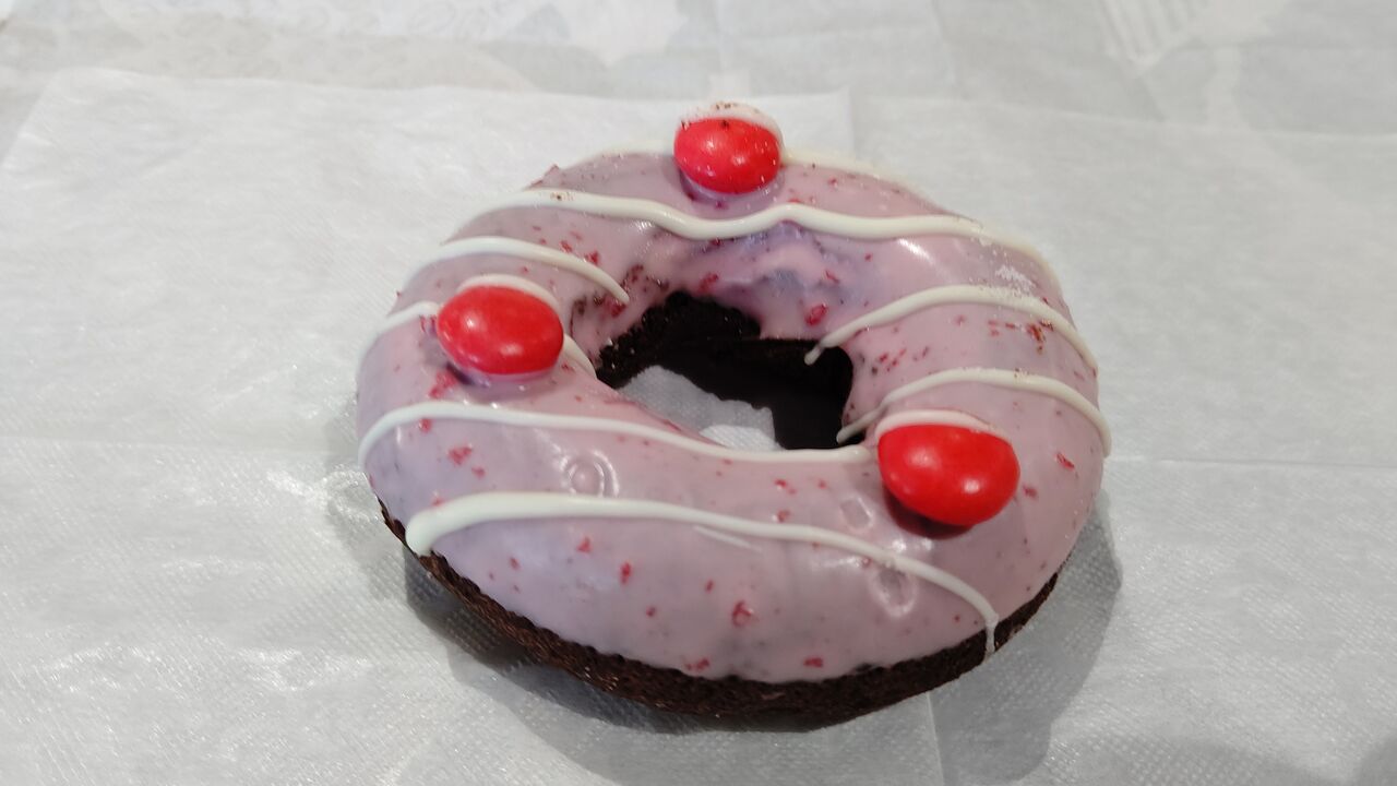 ミスタードーナツ】つぶチョコドーナツ ストロベリー : itienのべつ 