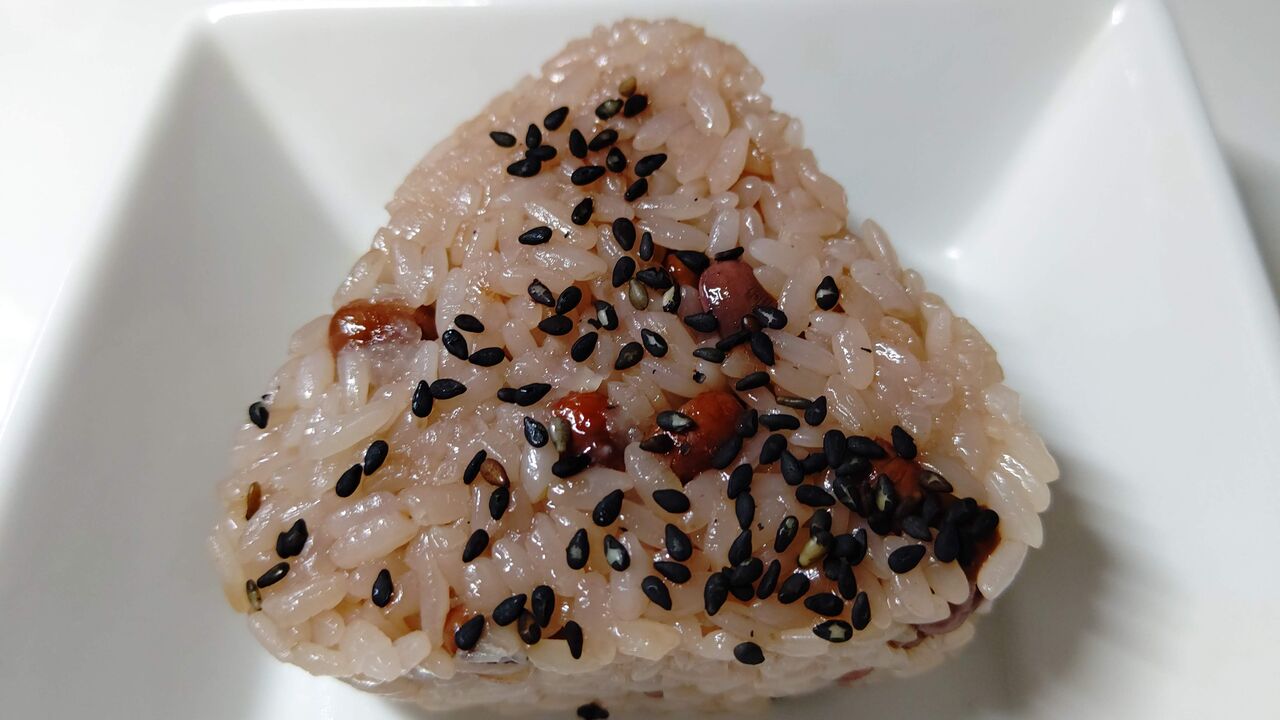 ローソン おこわおにぎり 赤飯 Itienenのごは んblog ローソン おこわおにぎり 赤飯 Itienenのごは んblog