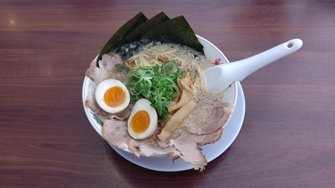 CENTER_0001_BURST20220202111226283_COVER