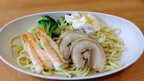 CENTER_0001_BURST20200824125708279_COVER