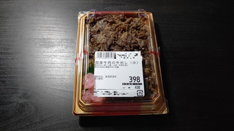 CENTER_0001_BURST20221126201704674_COVER-1