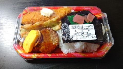 CENTER_0001_BURST20221106133516409_COVER-1