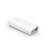 Anker® Astro E1 5200mAh 超コンパクト モバイルバッテリー 急速充電可能 iPhone / iPad / iPod / Xperia / Galaxy / Nexus 他対応 トラベルポーチ付属【PowerIQ搭載】(ホワイト) A1211022