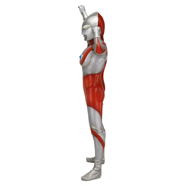 CCP ウルトラマン Cタイプ　CType　初代ウルトラマン　フィギュア　ソフビ Amazon.co.jp: ウルトラマン(Cタイプ)/ メガソフビキット 復刻版