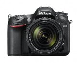 Nikon デジタル一眼レフカメラ D7200 18-140VR レンズキット D7200LK18-140