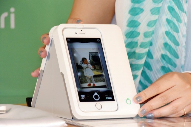 iPhoneスキャナー「Omoidori(おもいどり)」