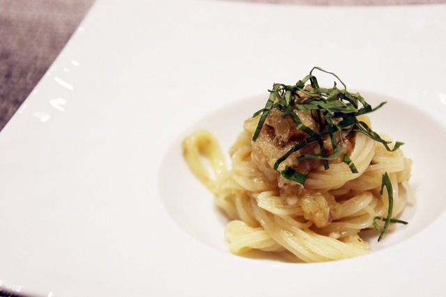 焼きナスとバジルのカッペリーニ