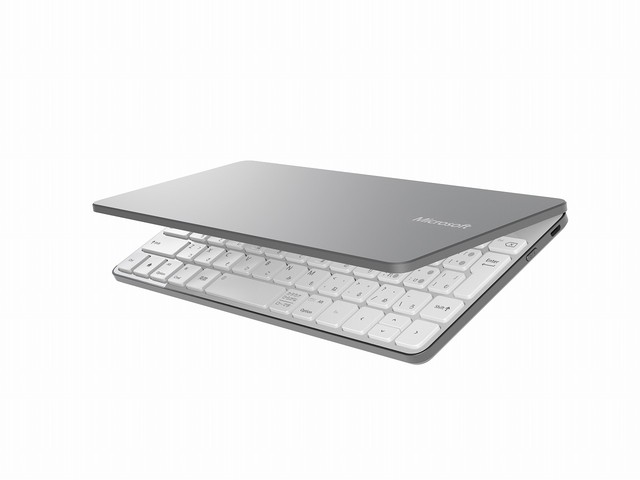 s-UniversalMobileKeyboard_slightly_open_grey