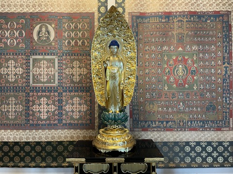 2F7698D1-DB29-40B3-B821-214AAA3FFB82