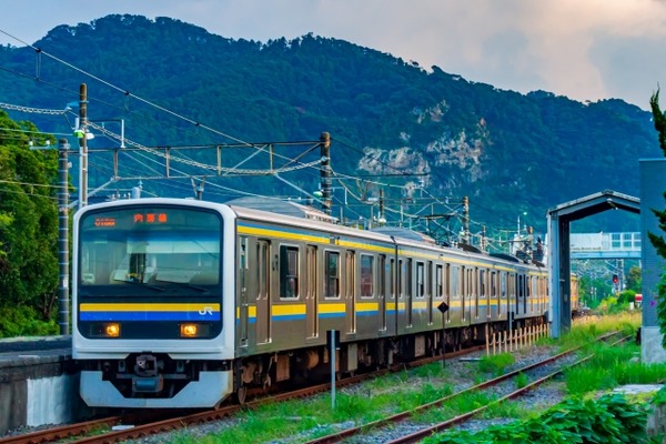 臨時特急列車運行決定 Jr東日本が春の特急列車を増発 特急列車で行こう 北総江戸紀行 に あやめ祭り へ 3月1日 6月30日 ちば通信 千葉県千葉市の地域情報サイト 臨時特急列車運行決定 Jr東日本が春の特急列車を増発 特急列車で行こう 北総江戸紀行 に あやめ祭り へ 3月1日 6月30日 ちば通信 千葉県千葉市の地域情報サイト