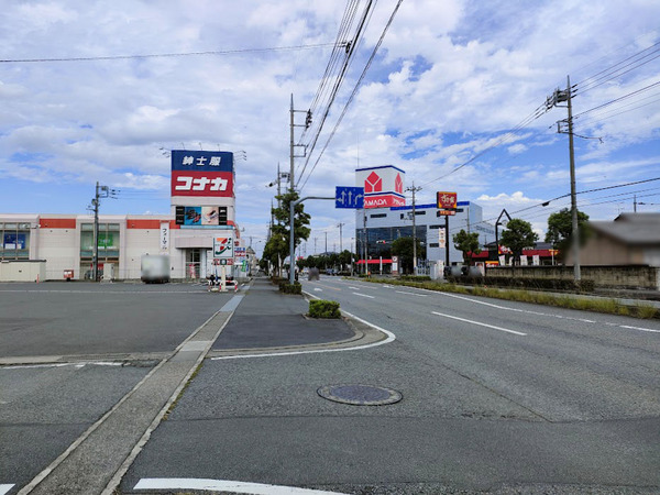 yamada-outlet_3