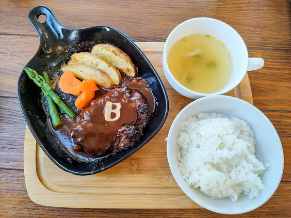 barriebasecafe2_10