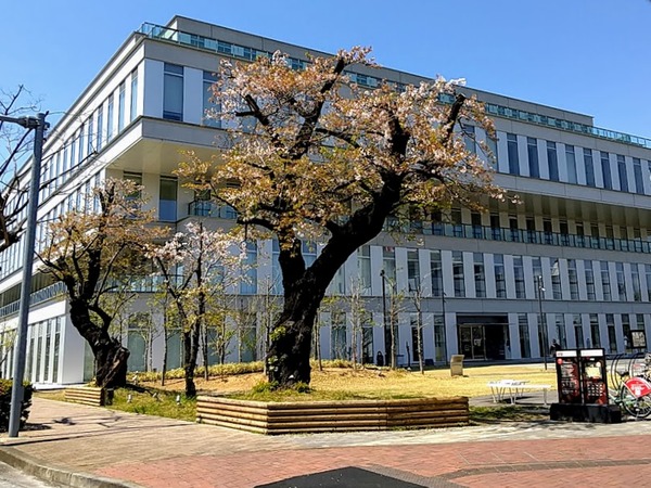 toshokan