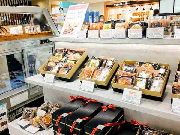 takashimaya-chika_6
