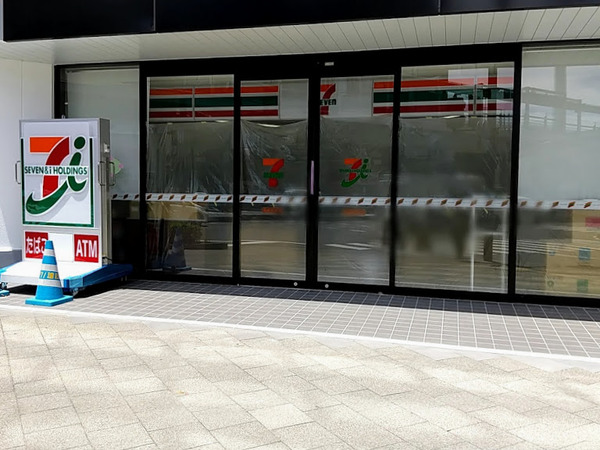 seven-eleven-sakaecho_5