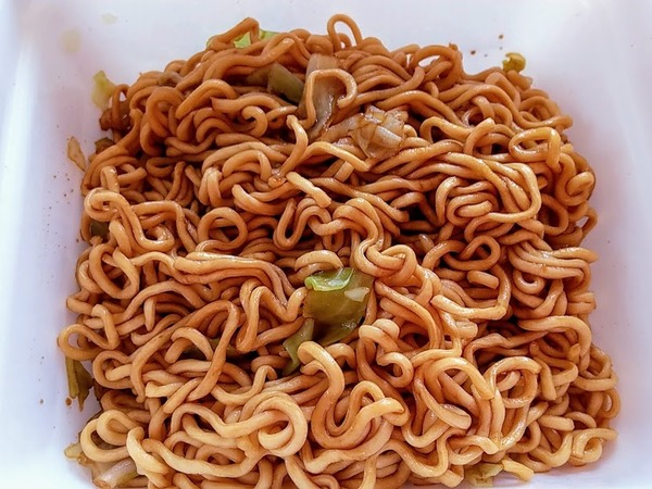 蒸気立ち昇るSLぐんまソース焼きそば_7