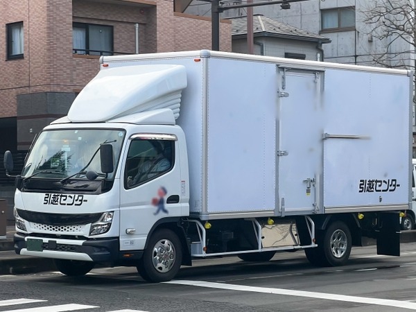 25738317_s