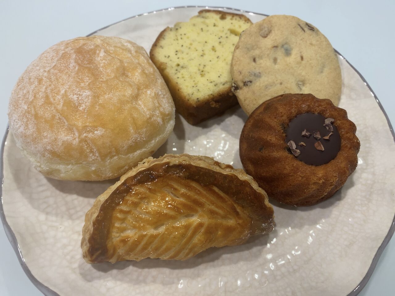 宝木町にオープンした焼き菓子店 Consolateur コンソラトゥール で マラサダ アップルパイ など焼き菓子5種類買って食べてみた うつのみや通信 栃木県宇都宮市の地域情報サイト 宝木町にオープンした焼き菓子店 Consolateur コンソラトゥール で マラサダ アップルパイ など焼き菓子5種類買って食べてみた うつのみや通信 栃木県宇都宮市の地域情報サイト