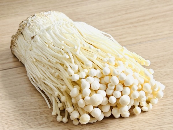 24818358_s