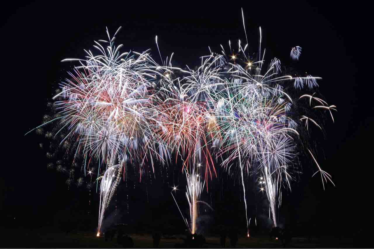 2年ぶりの開催 市内複数箇所で打上げ予定 Youtubeでライブ配信も 第115回 長野えびす講煙火大会 開催 11月23日 ながの通信 長野県長野市の地域情報サイト