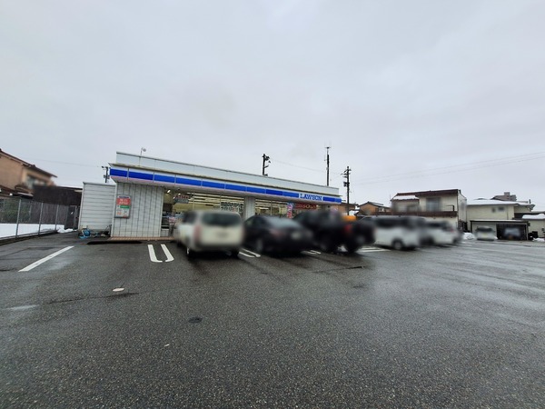 ローソン富山西公文名店2