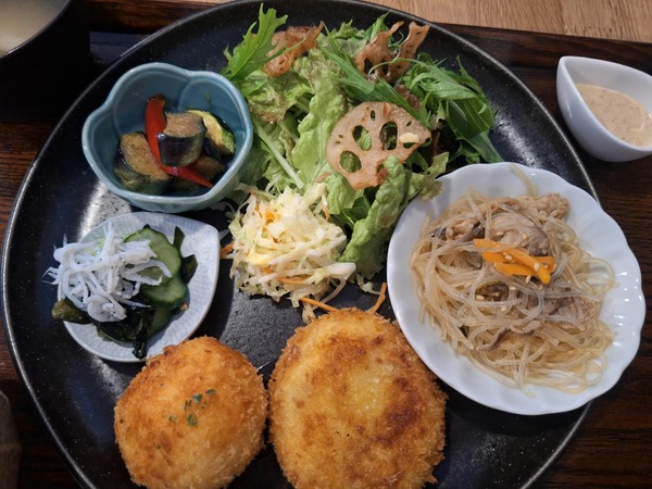 彩食みくに食レポ10