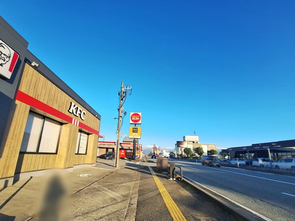 ケンタッキーフライドチキン富山荒川店3