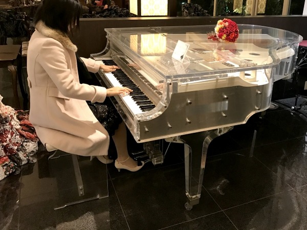 グランドピアノ2